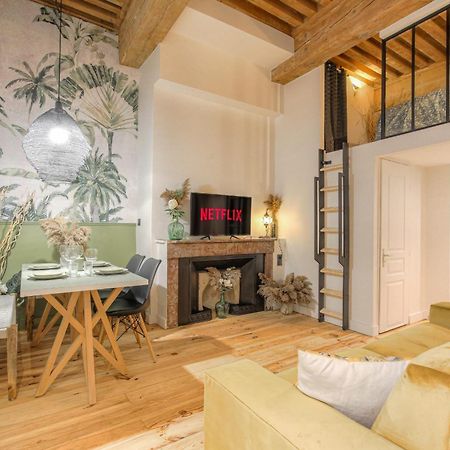 Appartement Le Raffine Avec Caractere En Hypercentre à Lyon Extérieur photo